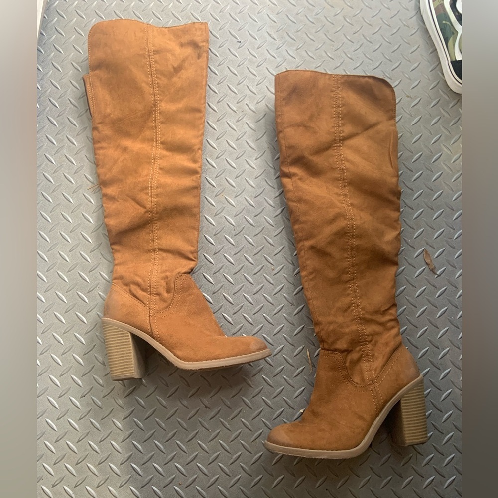 Dv Dolce Vita Brown Over The Knee
Boots casual classic fall suede faux $68 - Picture 2 of 8